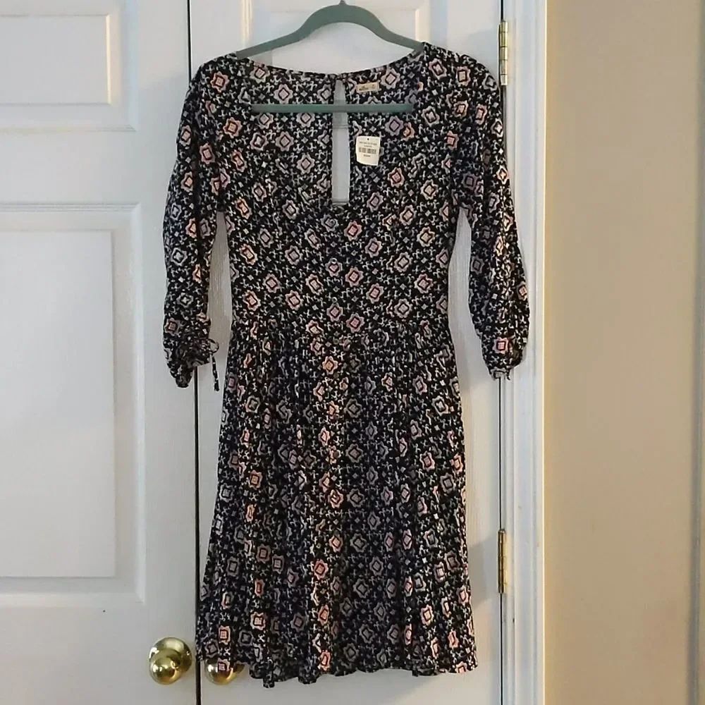 Hollister printed button-down swing dress Sz M NWT